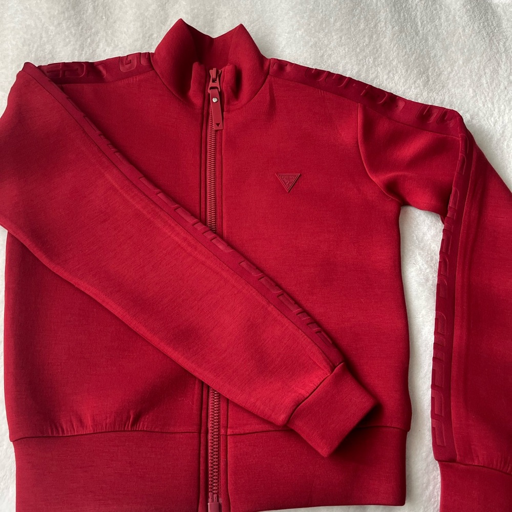 Beautiful Guess Active Sweater from Guess